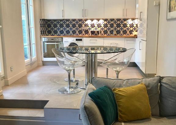 Nice City Centre Apartment | Le petit bourgeois de Nice