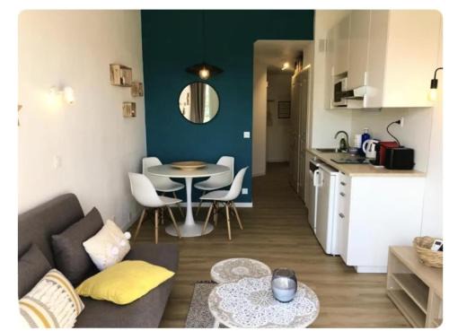 Les Restanques Apartment | Les Appartements aux Restanques du Golfe de St Tropez - maeva Home - Appartement climatisé 2 pièces 2/4 personnes, vue mer, facile d'accès - Sélection - super Home MAE-9371