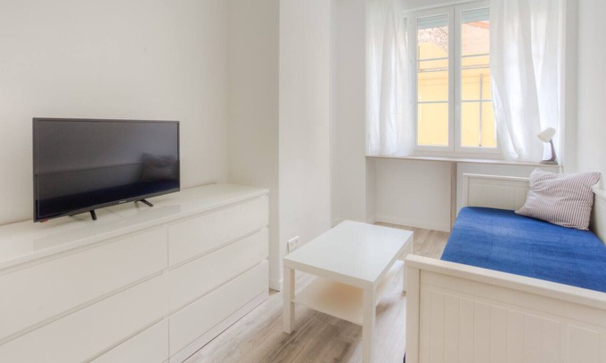 Lepante Quarter Apartment | Modern studio close to Jean Médecin and station, Nice center - Welkeys