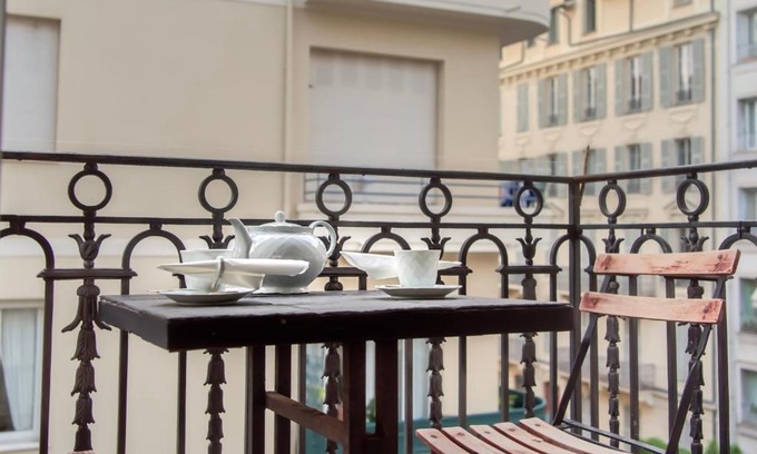 Thiers Apartment | Rossini 2 - a spacious one bedroom apartment in central Nice