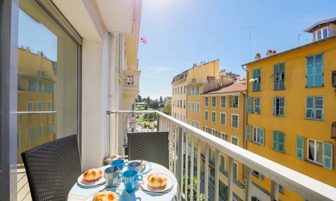 Carre d'Or Apartment | SUEDE 2 AP4208 By Riviera Holiday Homes