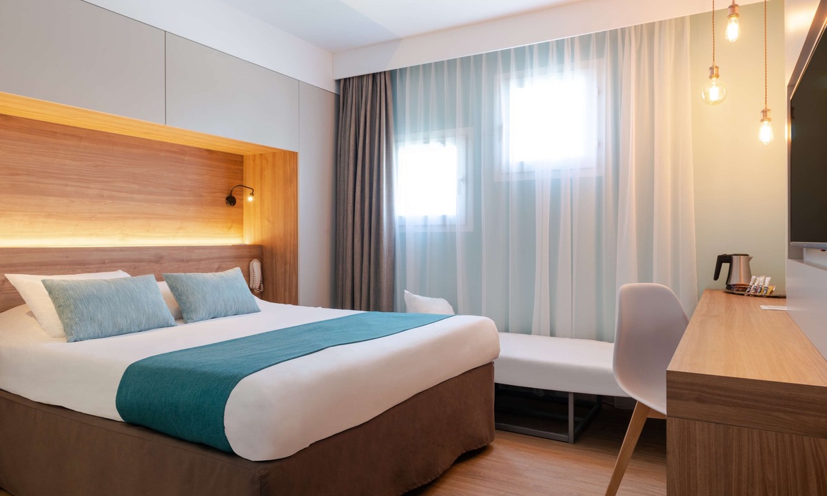 Lunel Hotel | Kyriad Montpellier Est - Lunel