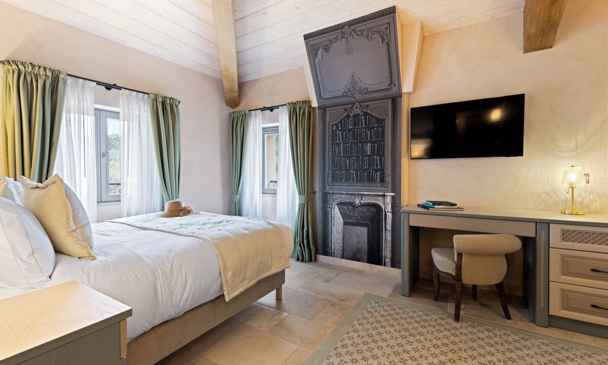 Le Thoronet Hotel | Le Prieuré - Château La Martinette