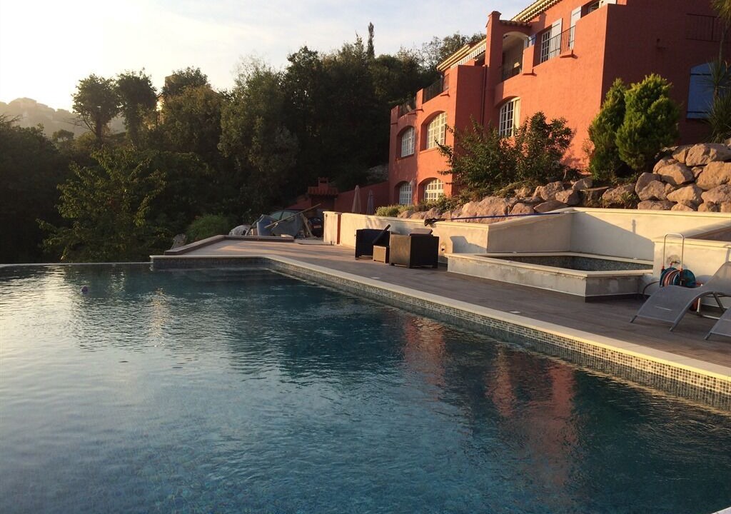 Les Adrets-de-l'Esterel Bed & Breakfast | Le Mas de la Verrerie