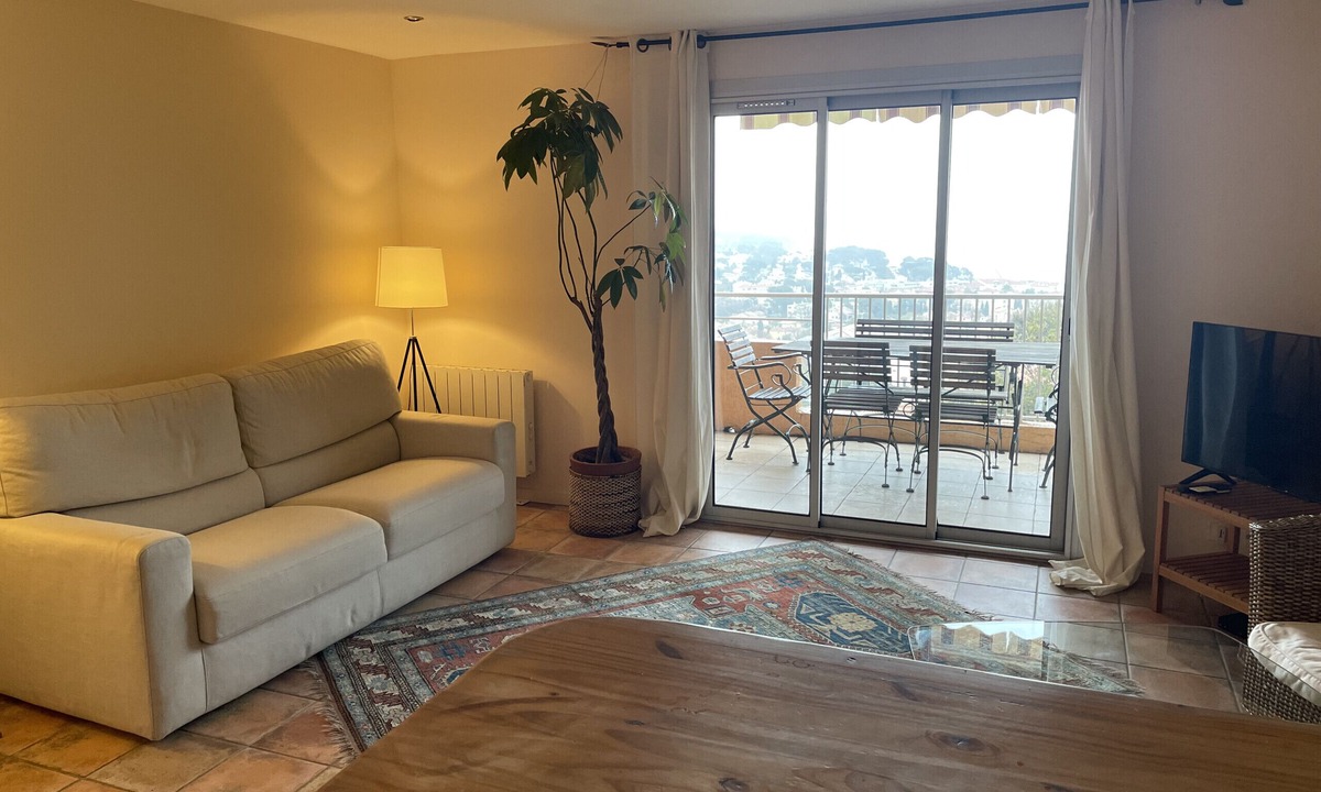 Carqueiranne Apartment | Vacation rental sea view CARQUEIRANNE LS8-420