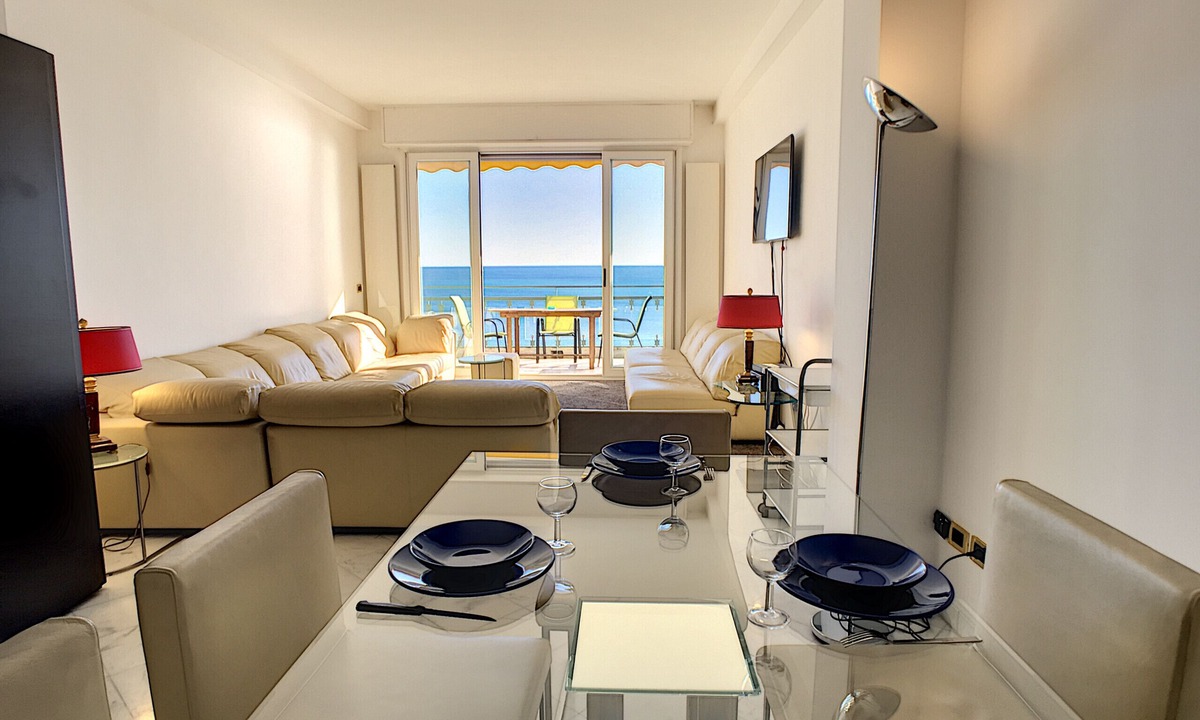 Carre d'Or Apartment | N&J - PALAIS DE FRANCE - Central - Sea front