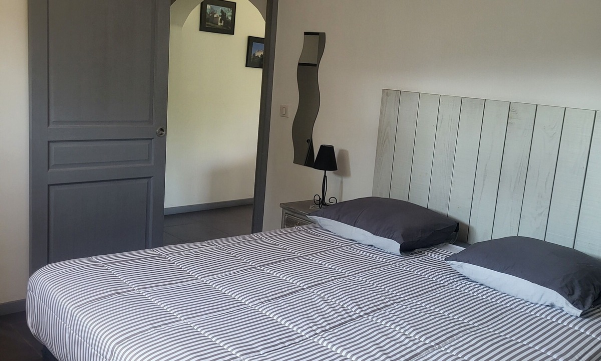 Entrechaux House | House with swimming pool at the foot of the Ventoux, 3 minutes from the river🌞