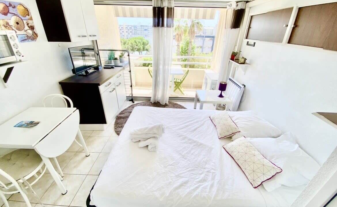 Carnon-Plage Apartment | Charming studio near the harbour