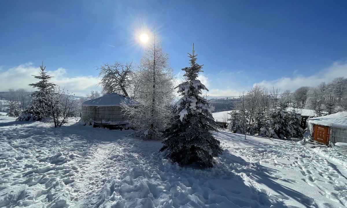 Saint-Antheme RV Rental | Eco Yourte Les Airelles