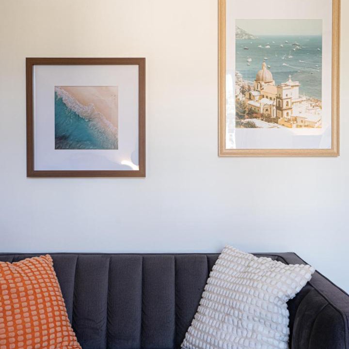 Fabron Apartment | La Chaise Bleue