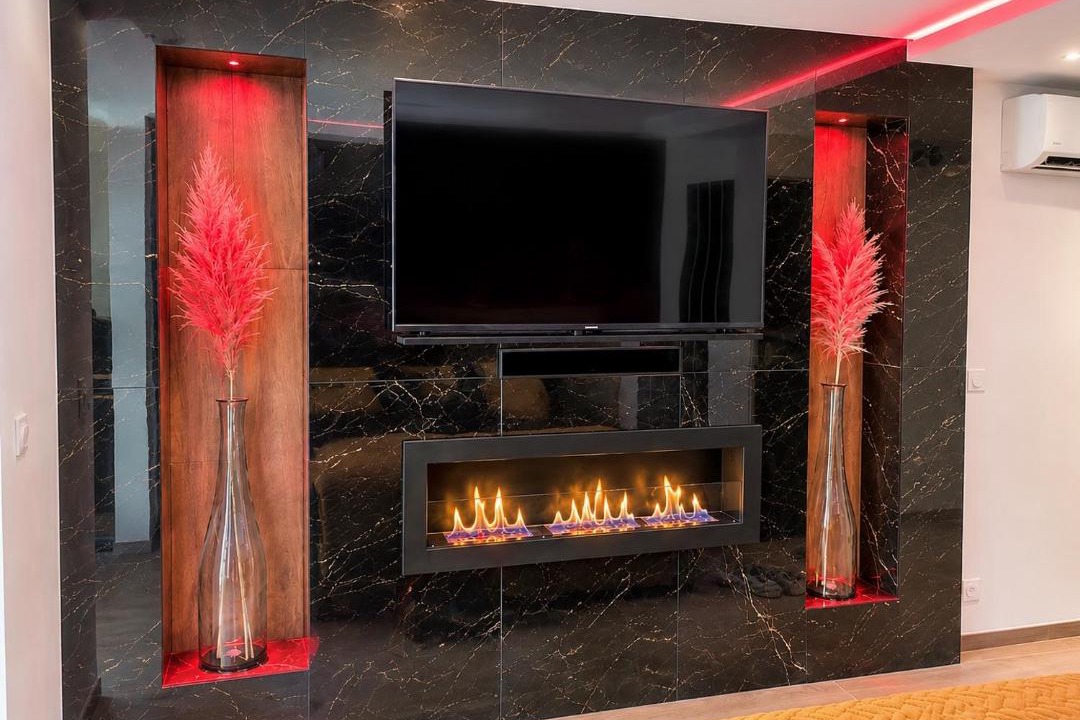 Bastide Giraud Apartment | SPICY LOVE Suite Prestige Vue Mer Jacuzzi Privatif, Piscine et Cheminée