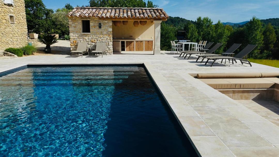 Entrechaux House | Mas des Anges - Bastide de 5 chambres avec piscine