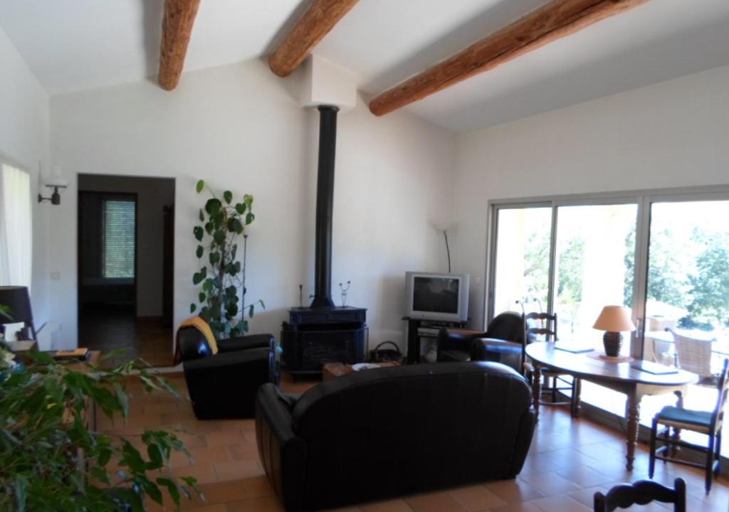 Mollans-sur-Ouveze Bed & Breakfast | Chambre d'hôtes Villa Chênes-Pierres