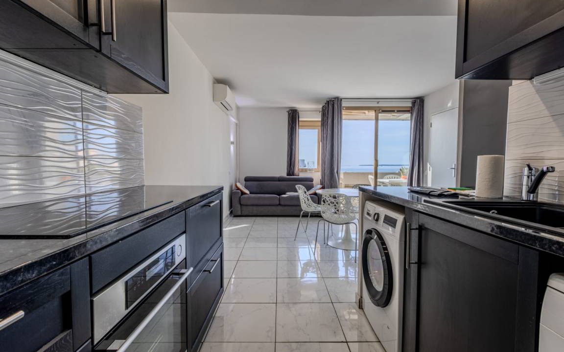 Photo of Kitchen in Juan-les-Pins