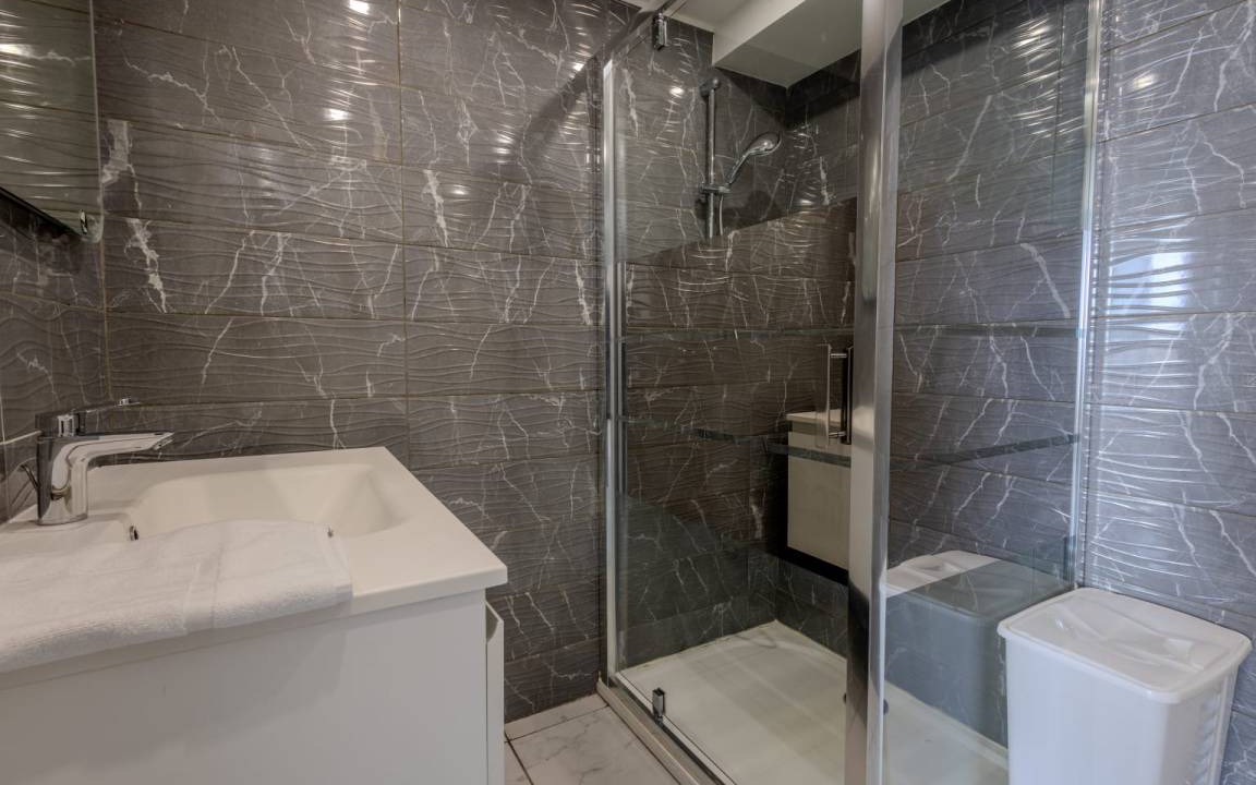 Photo of Bathroom in Juan-les-Pins
