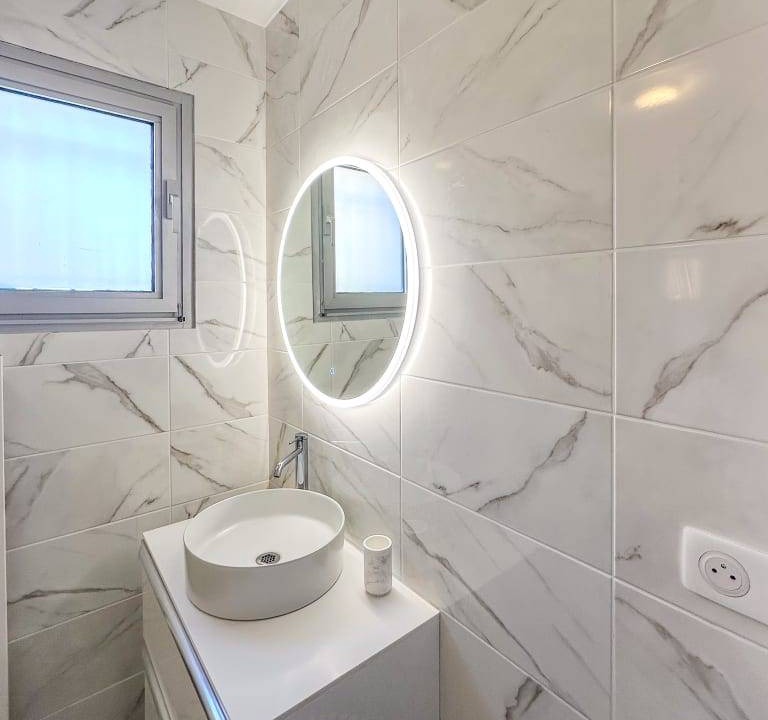 Photo of Bathroom in Antheor