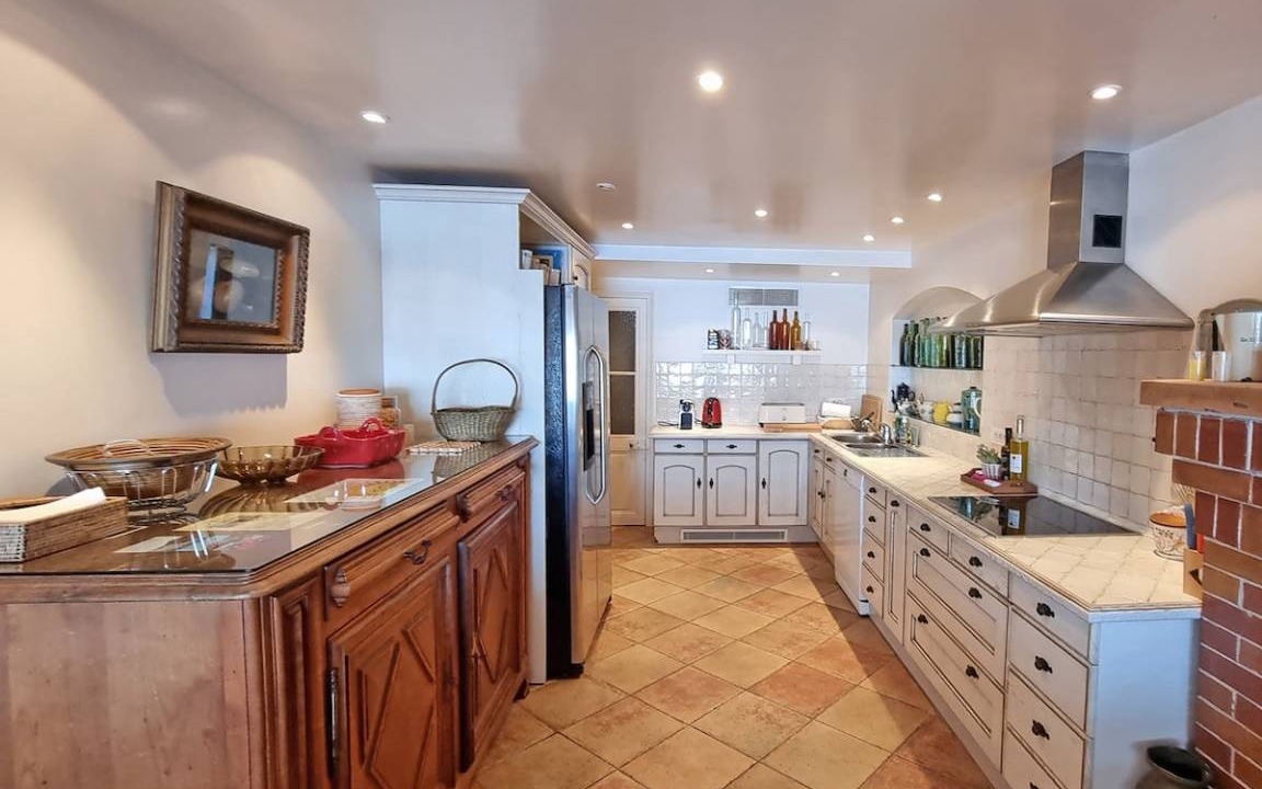 Photo of Kitchen in Espero-Pax