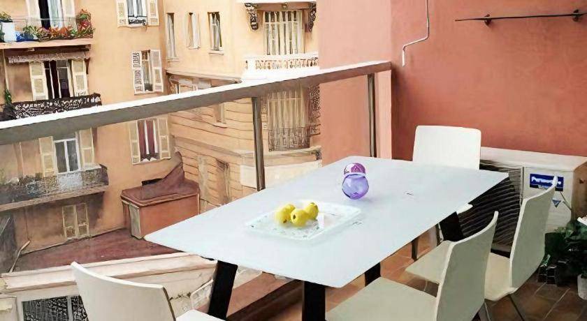 Photo of Patio Balcony in French Riviera