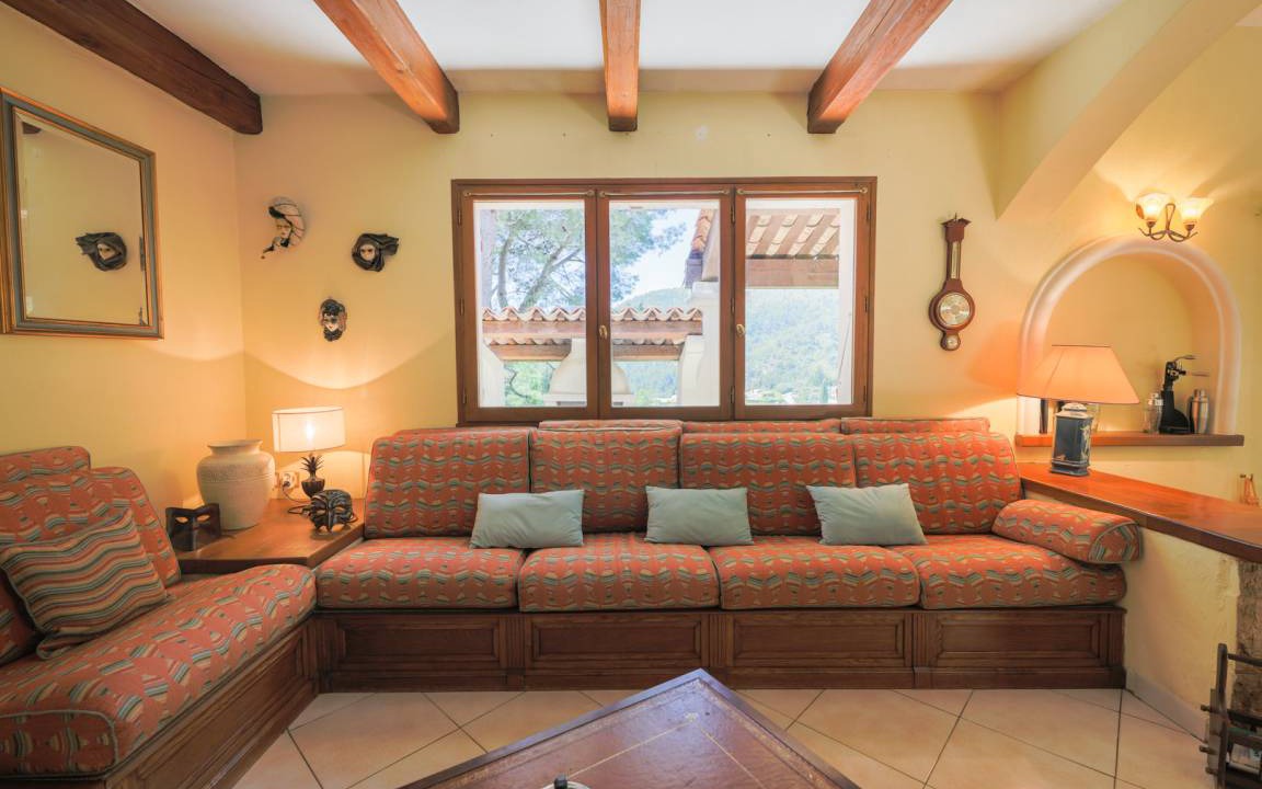 Photo of Livingroom in Tourrette-Levens