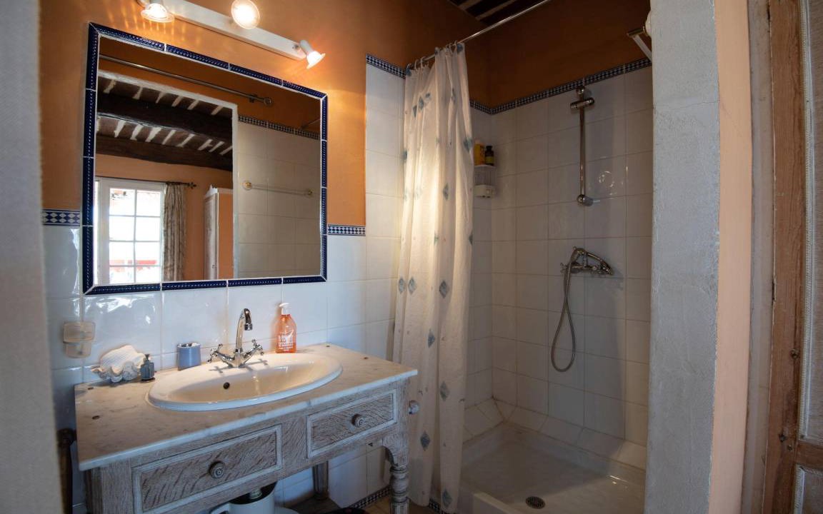 Photo of Bathroom in Montauroux