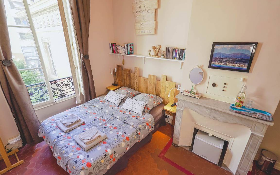 Photo of Bedroom in Jean-Medecin