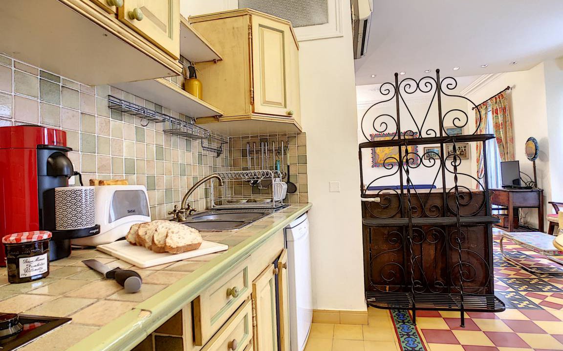 Photo of Kitchen in Nice City Centre