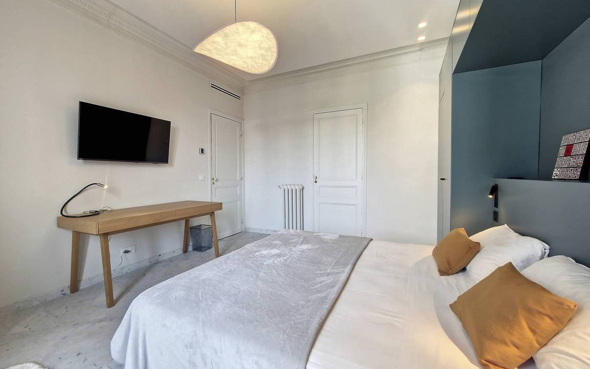 Photo of Bedroom in Carre d'Or