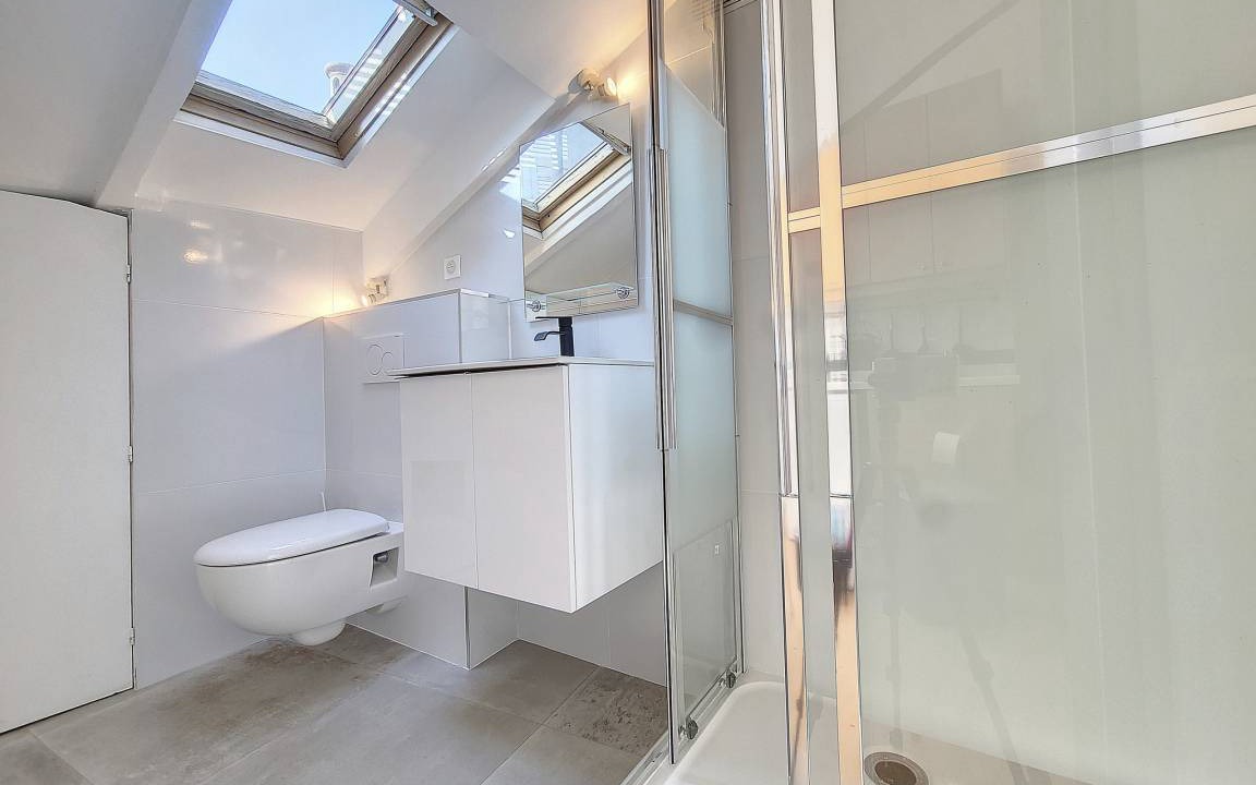 Photo of Bathroom in Nice City Centre
