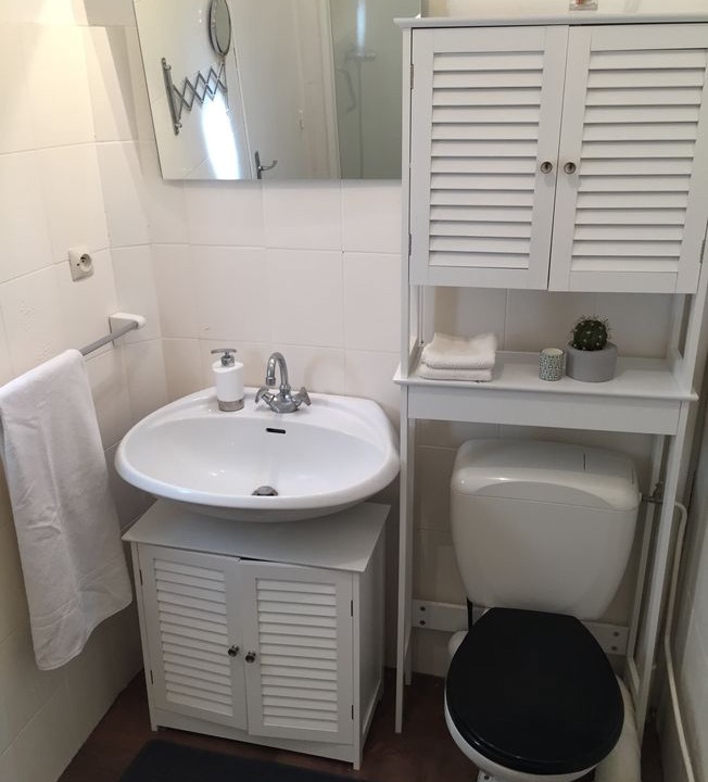 Photo of Bathroom in Vernier