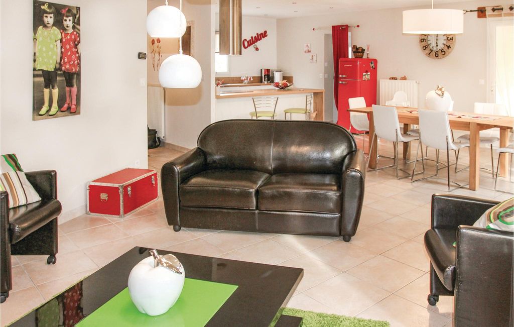 Photo of Livingroom in Montelimar