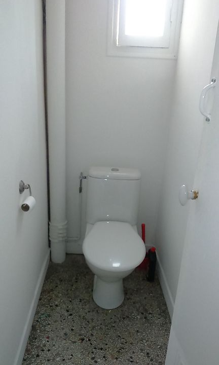 Photo of Bathroom in Liberation