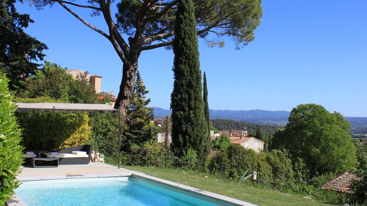 Photo of Outdoor in Eguilles
