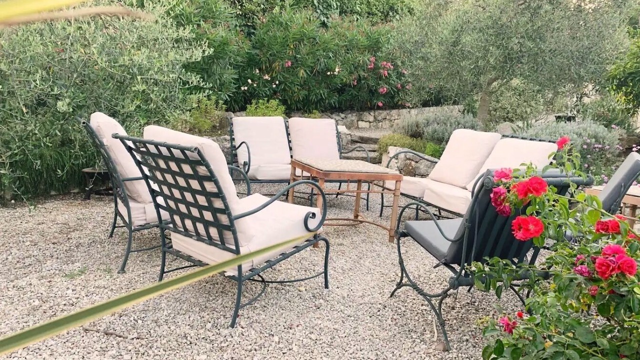 Photo of Patio Balcony in Les Maillans