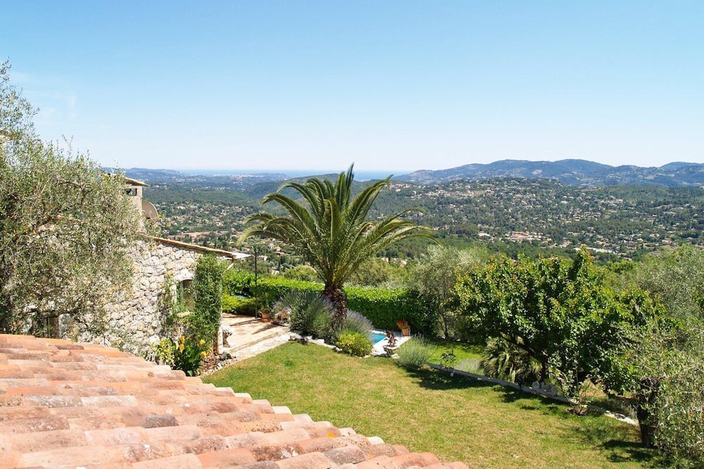 Photo of Outdoor in Speracedes