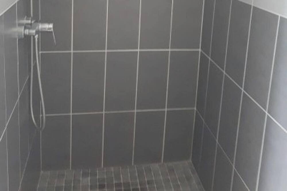 Photo of Bathroom in Saint-Paul-le-Jeune