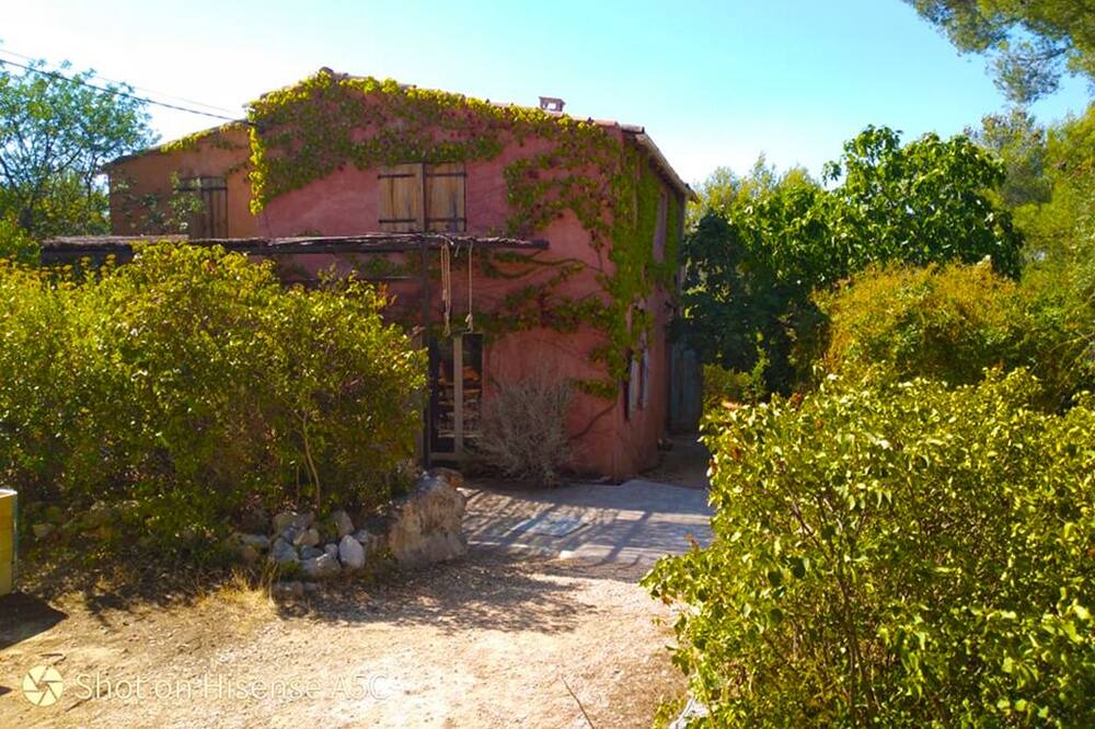 Photo of Outdoor in Grand Sud