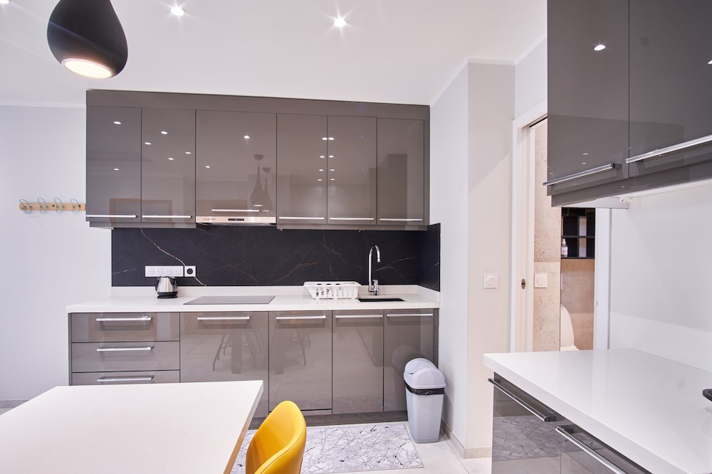 Photo of Kitchen in Quartier Exposition-Bajatiere