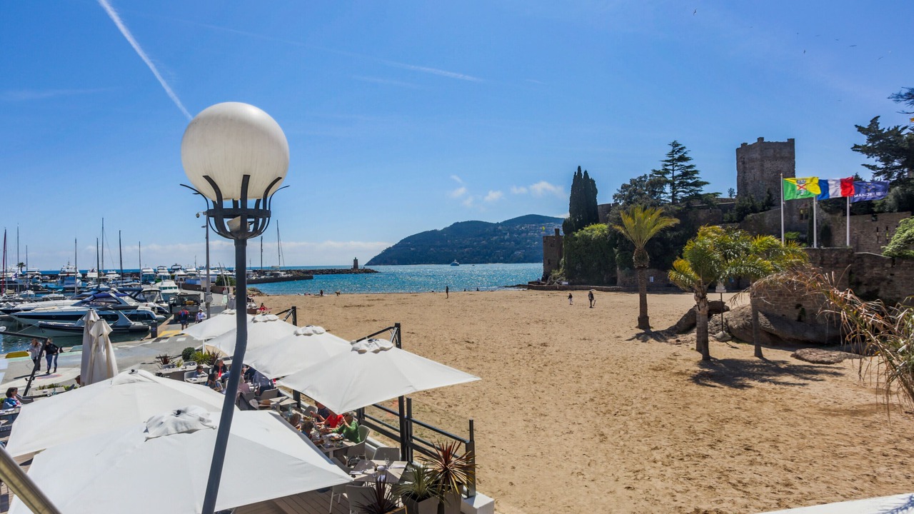 Photo of Outdoor in Mandelieu-la-Napoule Beach