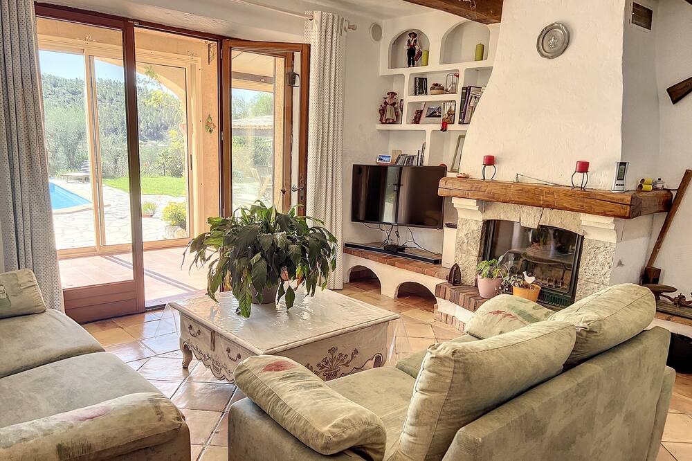 Photo of Livingroom in Le Tignet