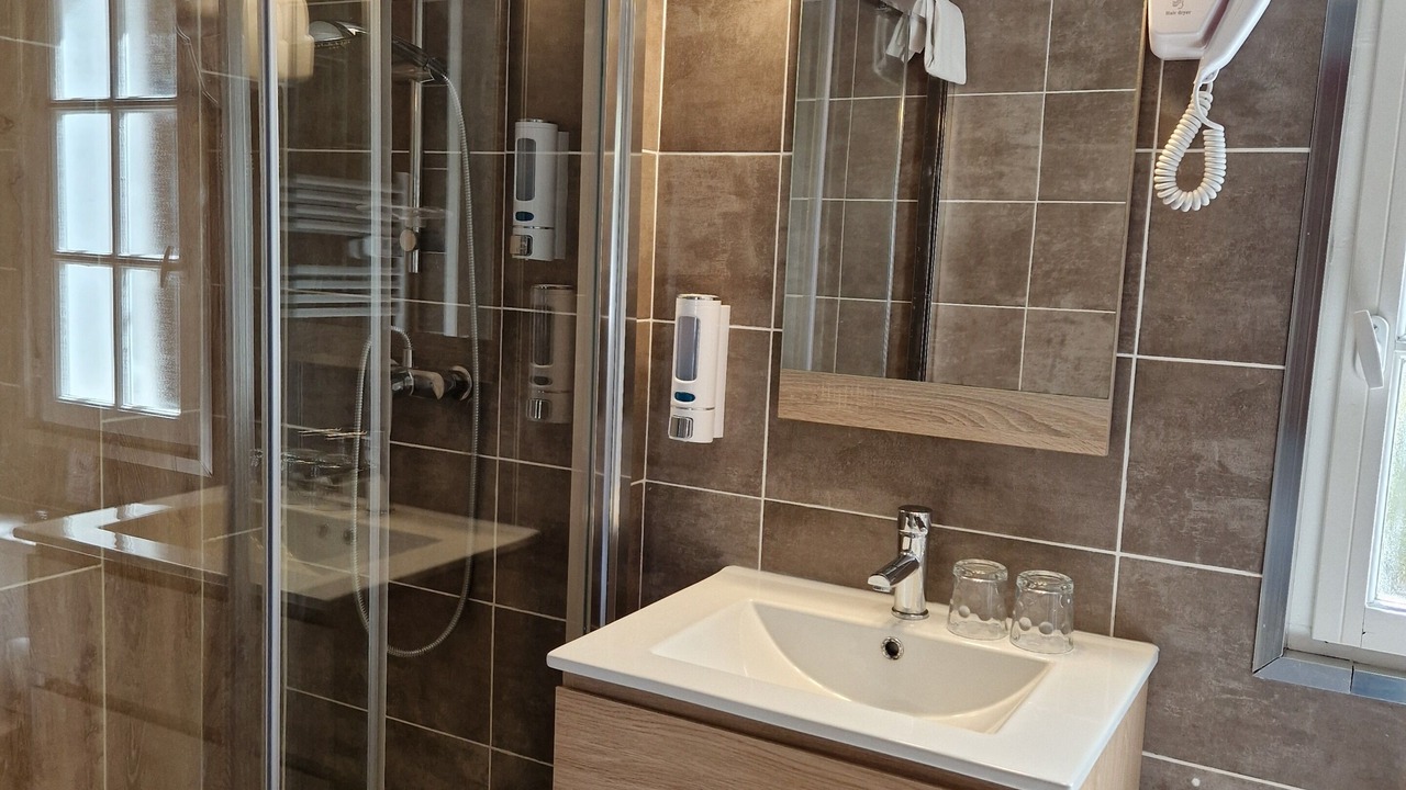 Photo of Bathroom in Saint-Aygulf