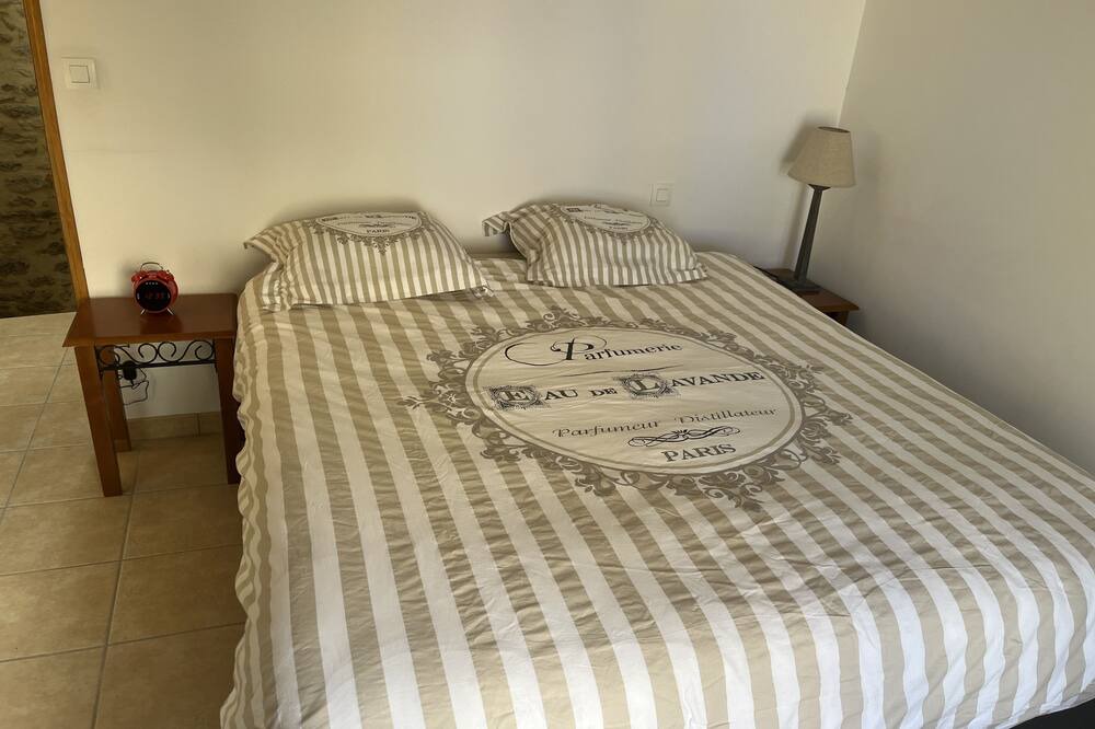 Photo of Bedroom in Colonzelle