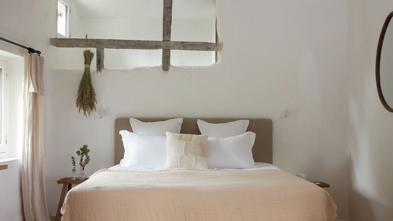 Photo of Bedroom in Oppede