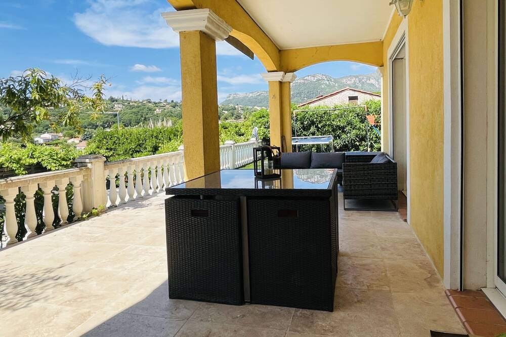 Photo of Patio Balcony in Saint-Jeannet