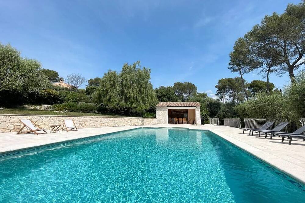 Photo of Outdoor in Les Maillans