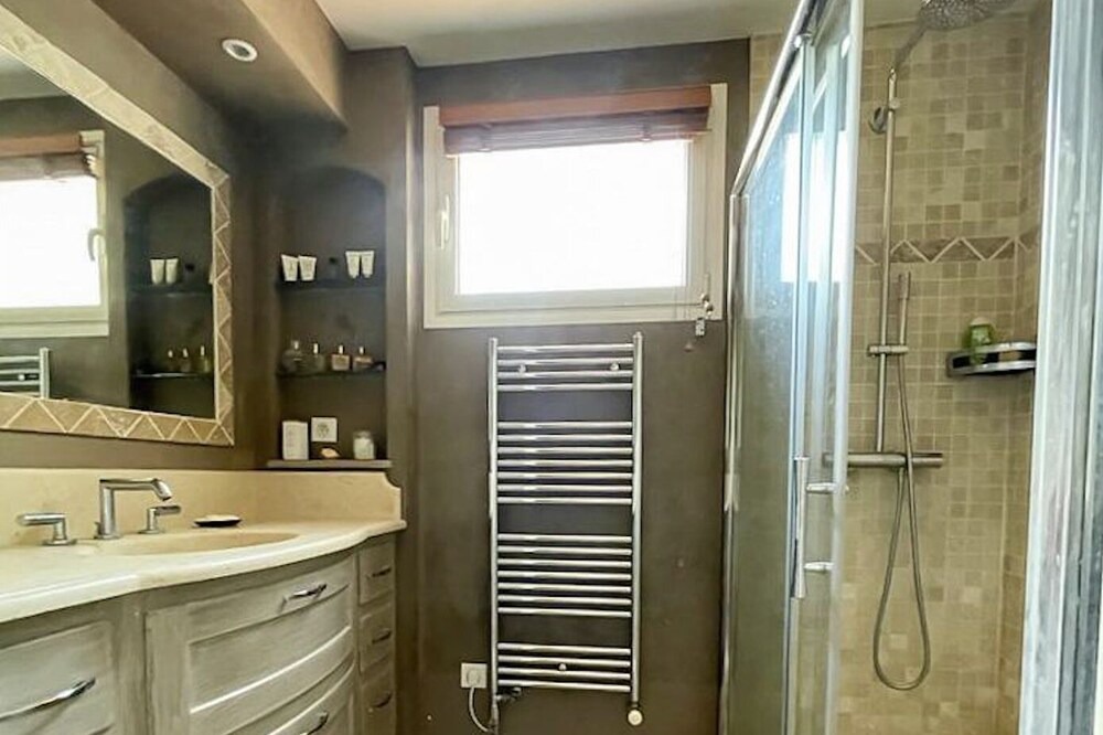 Photo of Bathroom in Les Maillans