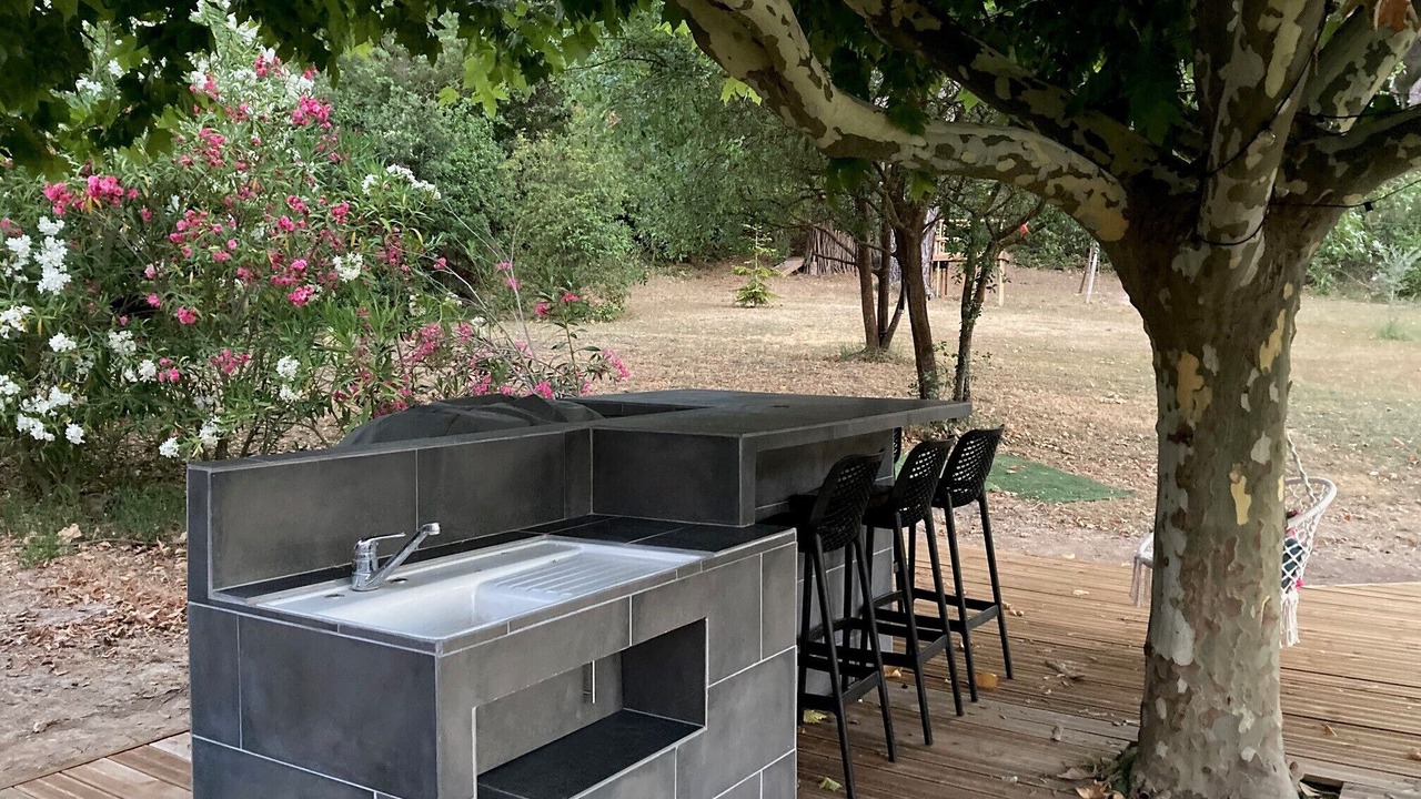 Photo of Outdoor in Ventabren