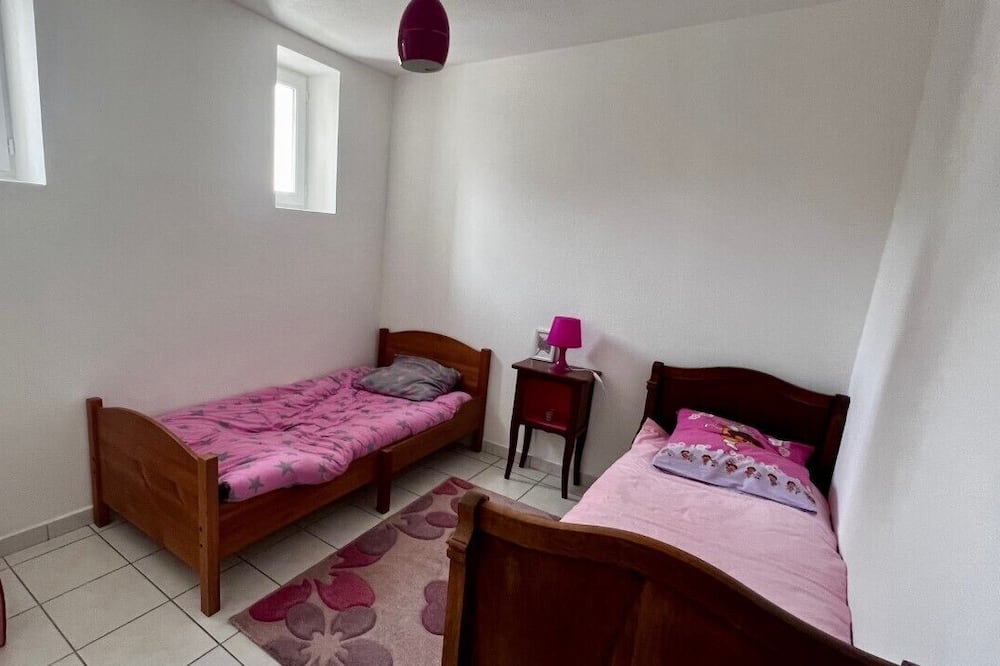 Photo of Bedroom in Saint-Jacques-en-Valgodemard