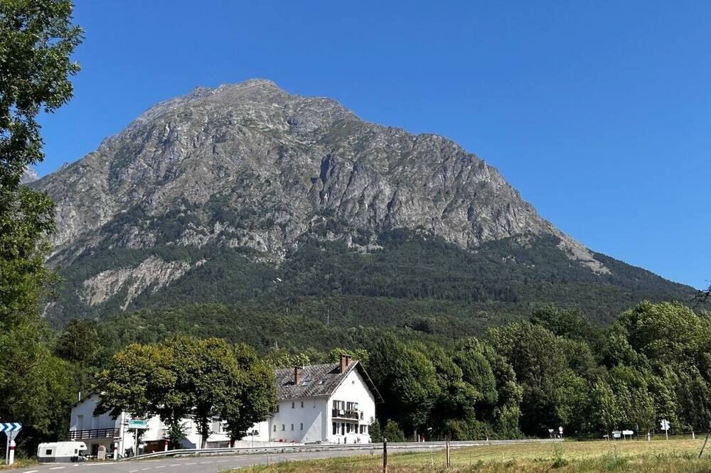 Photo of Outdoor in Saint-Jacques-en-Valgodemard
