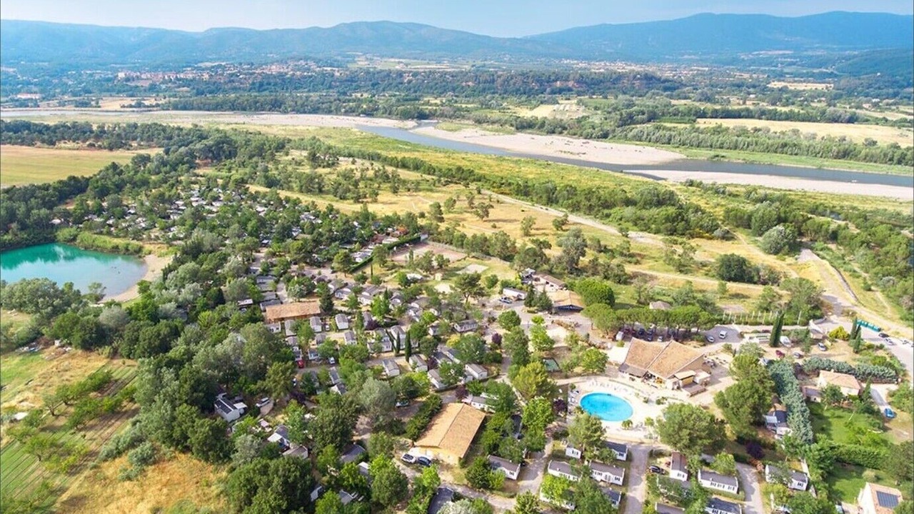 Photo of Outdoor in La Roque-d'Antheron