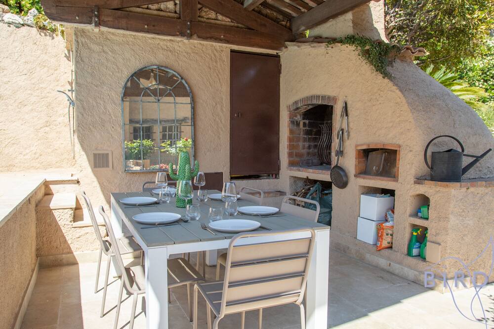 Photo of Outdoor in La Croix des Gardes